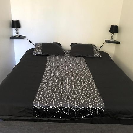 Апартаменты Studio Richelieu 1 Et Son Parking Prive Вийёрбан Экстерьер фото